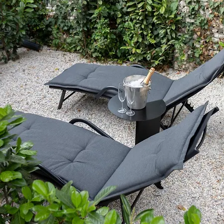 Luxury 12-3 Apartament