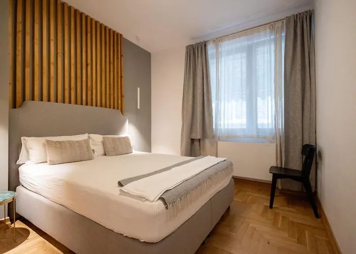 Luxury 12-3 * Plovdiv