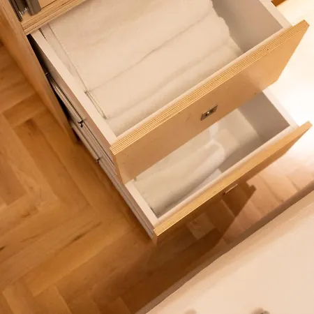 Lägenhet Luxury 12-3