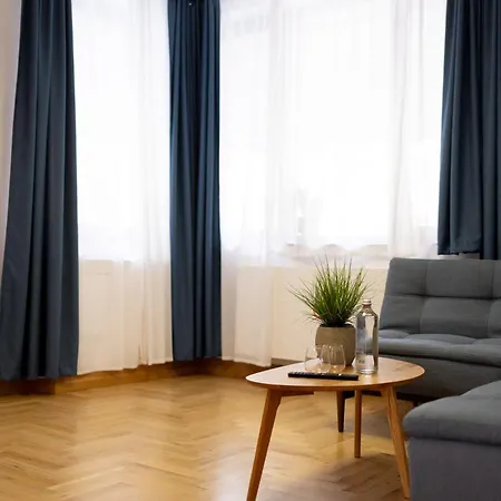 Lägenhet Luxury 12-3 *